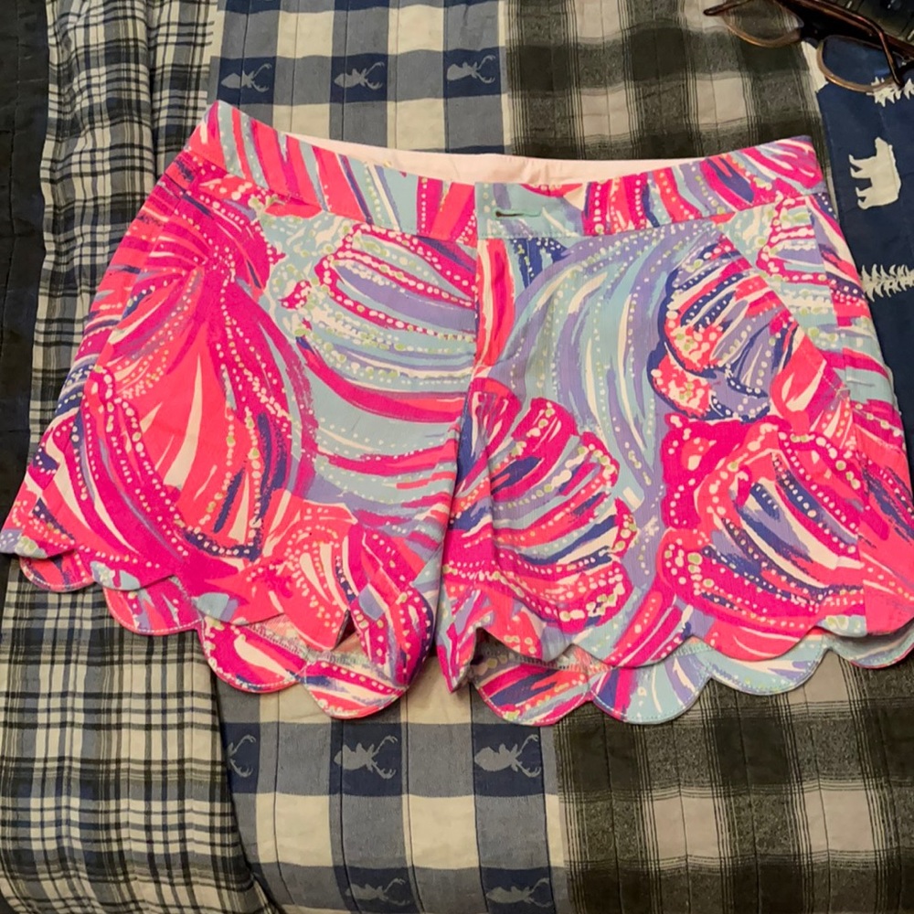 Lilly Pulitzer buttercup shorts